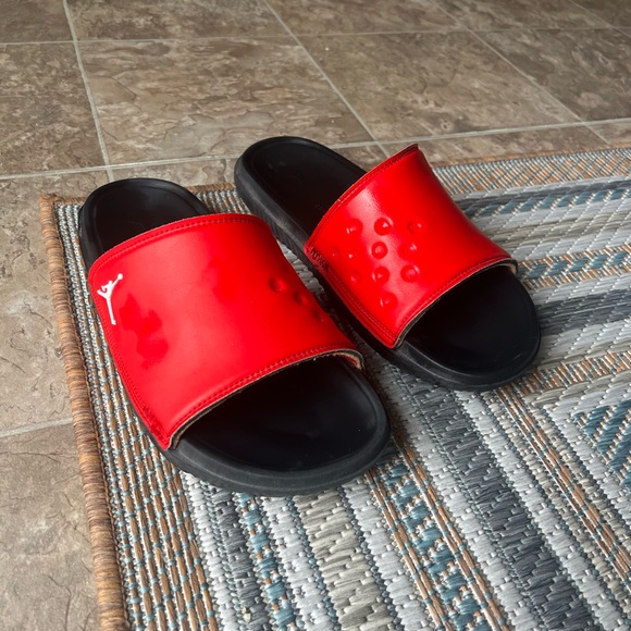 Jordan Jumpman Play Slides Sandals – Mens Size 9 – Red/Black (DC9835-601) - Picture 1 of 7